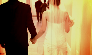 LISA MATT HANDS Macomber-Productions-Wedding-Image